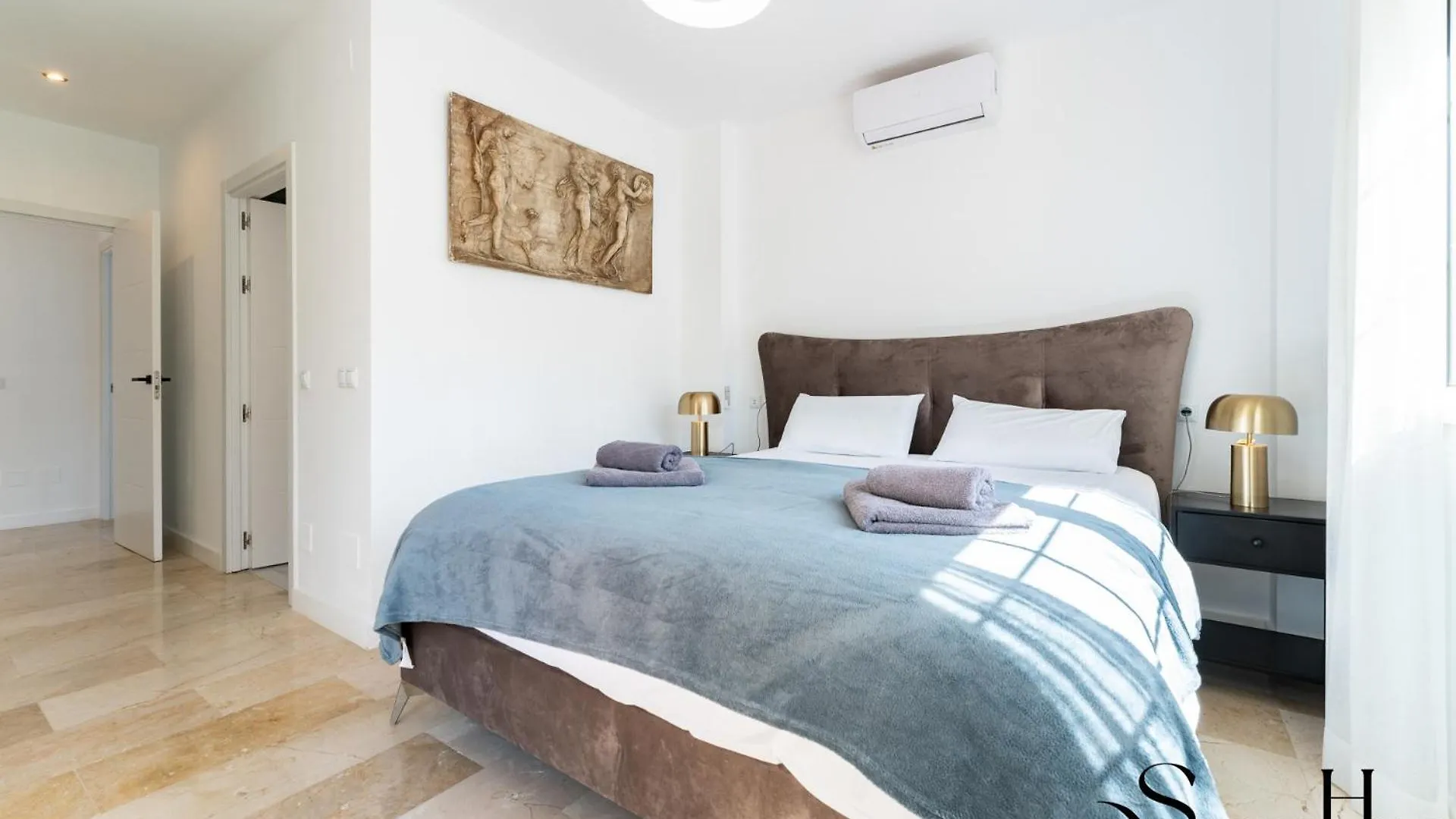 Peaceful Lux, 3 Bed Townhouse 10 Min To The Beach MIJAS COSTA Casa de Férias